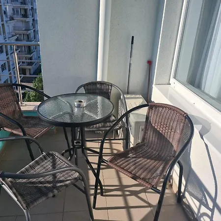Apartament Fratelli * 马马亚