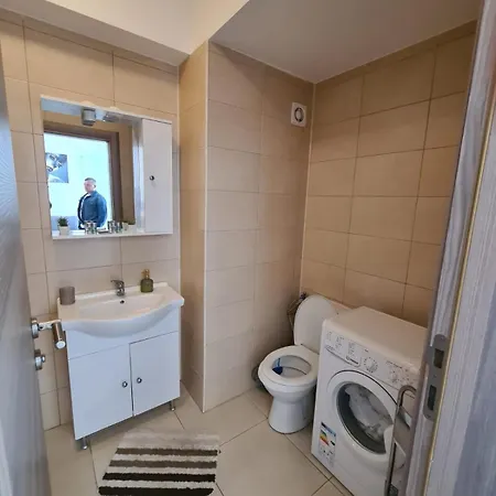 Apartament Fratelli 公寓 马马亚